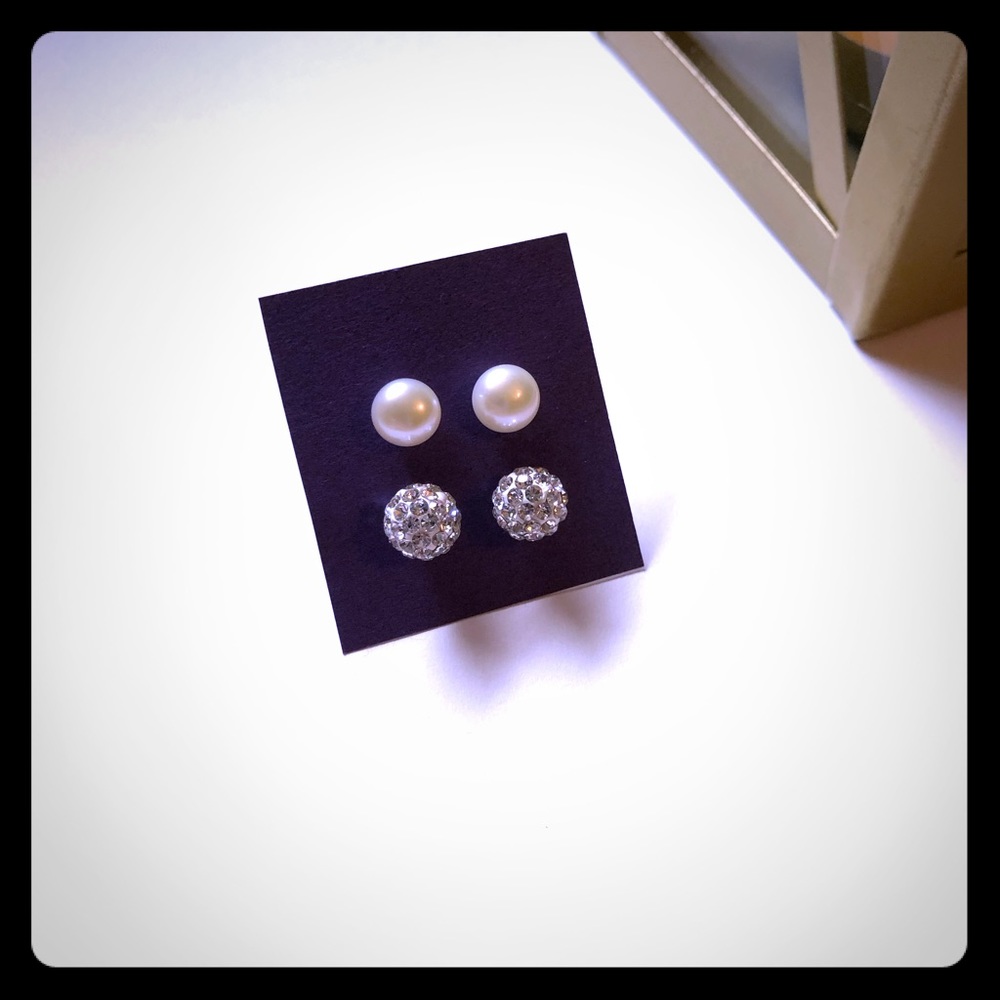❗️3/$7 Earrings